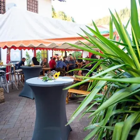 Kilian אורחן 3*