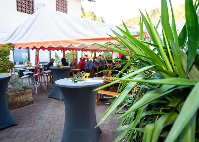 Kilian אורחן 3*